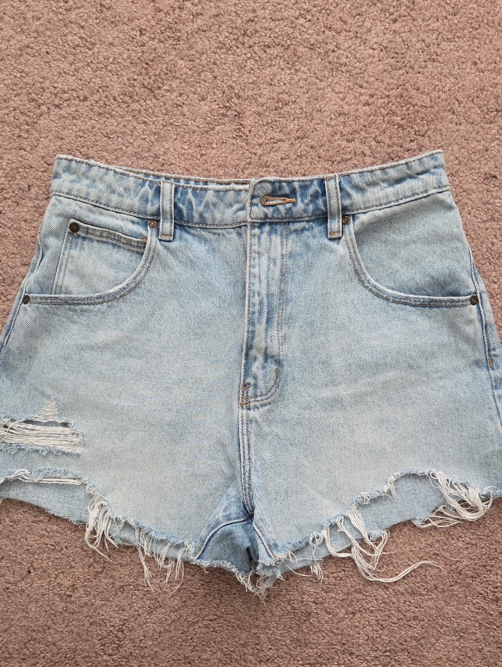 ROLLA'S Light Wash Distressed Denim Shorts